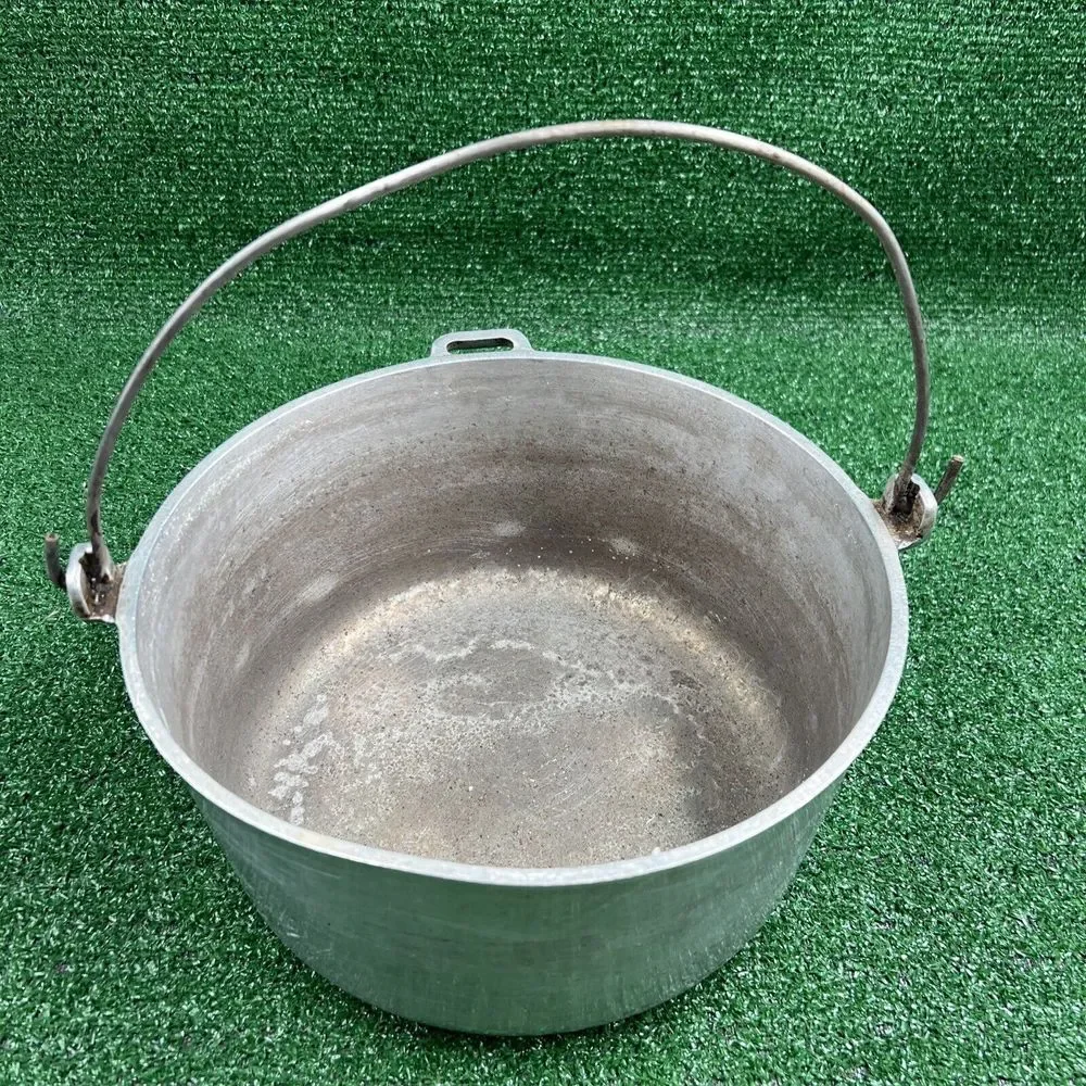 Vintage Household Institute 6 Qt Cast Aluminum Bail‎ Handle Pot